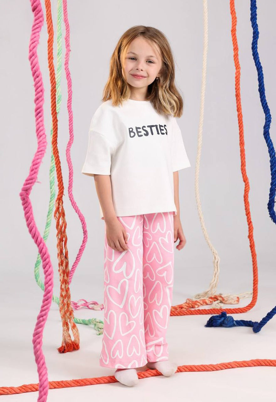 Besties Girls Casual Set – White Top & rose Heart Print Pants