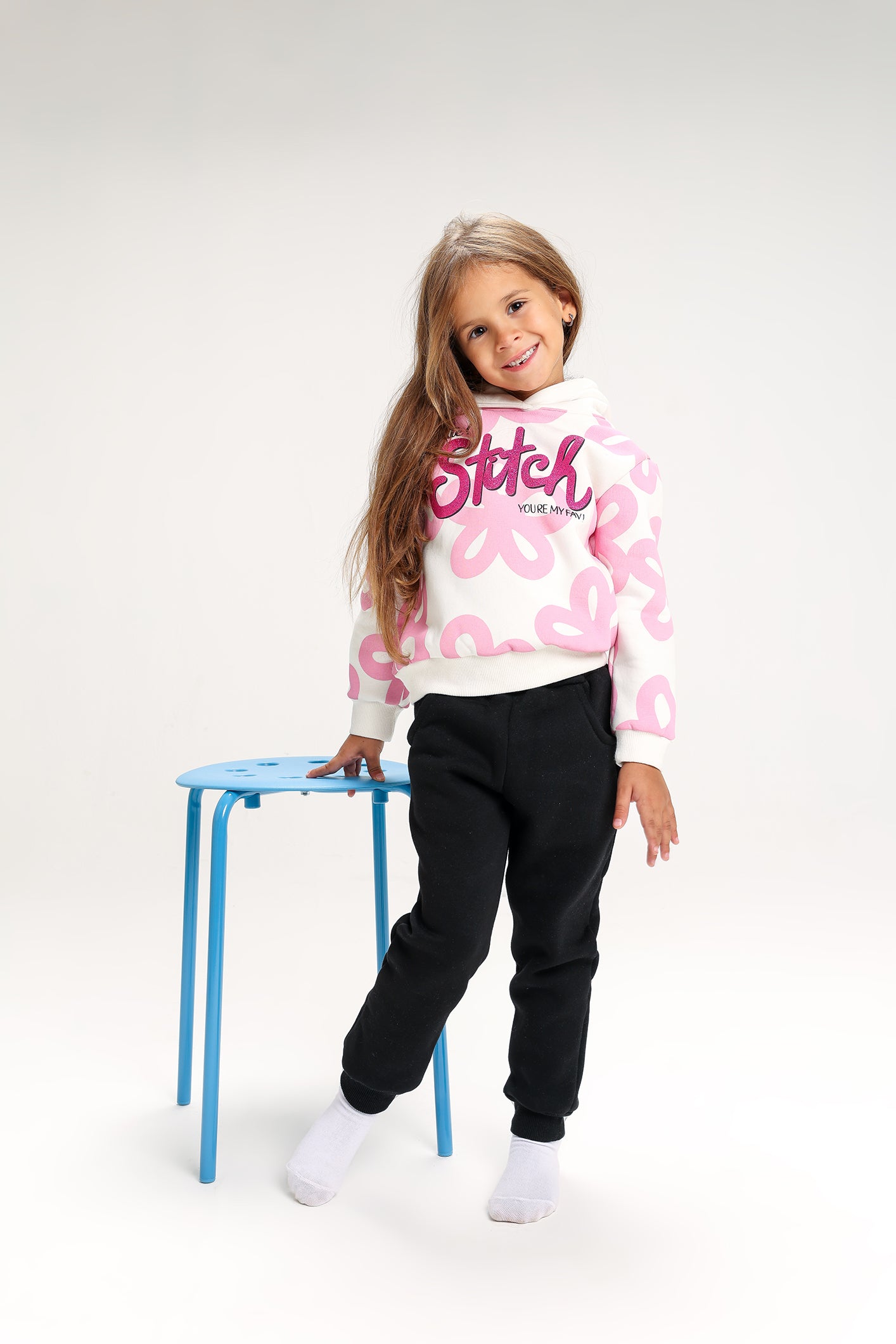 Girls’ Stitch Cotton Winter Tracksuit – 2-Piece Hoodie & Pants Set (White & Pink)