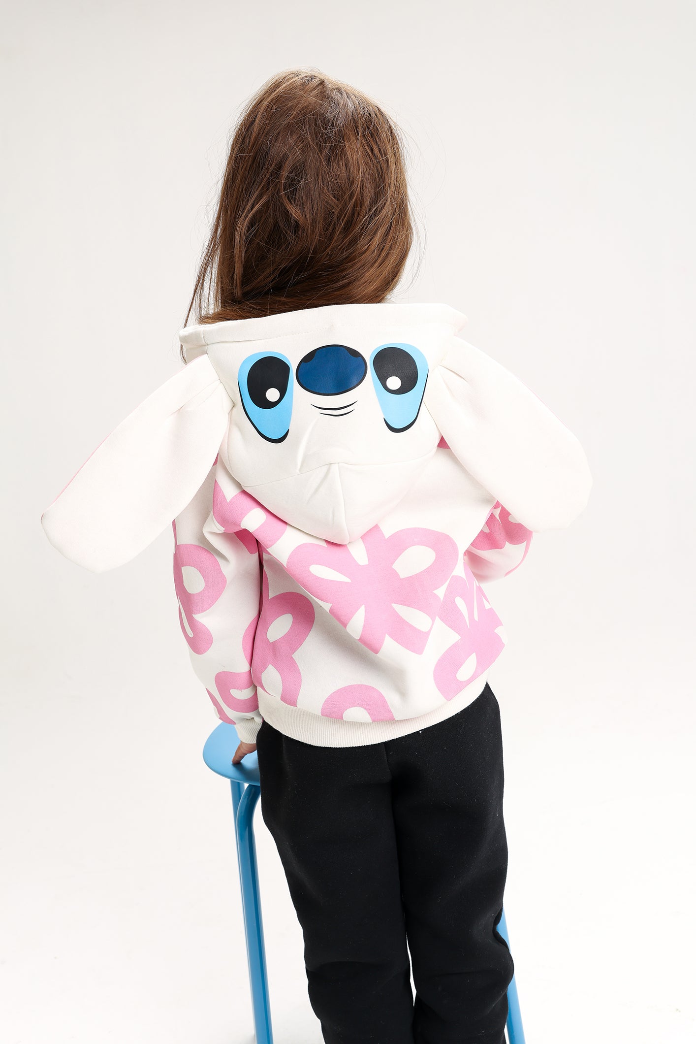 Girls’ Stitch Cotton Winter Tracksuit – 2-Piece Hoodie & Pants Set (White & Pink)