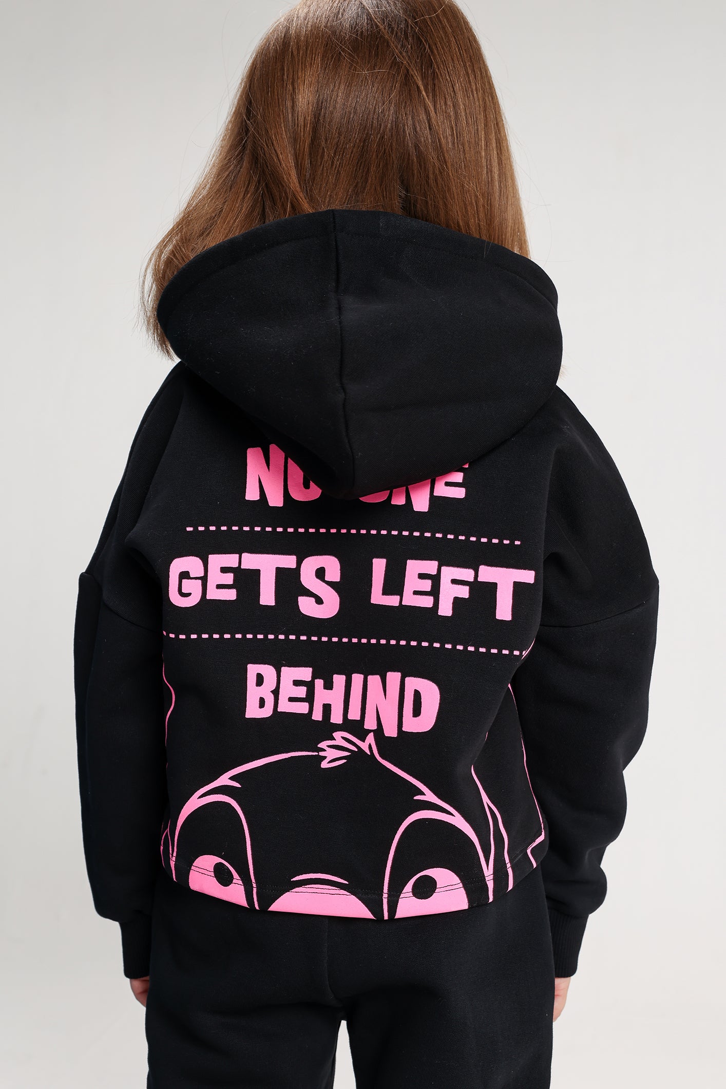 Girls’ Stitch Melton Cotton Winter Tracksuit – 2-Piece Hoodie & Jogger Pants Set (Black with Pink Details)