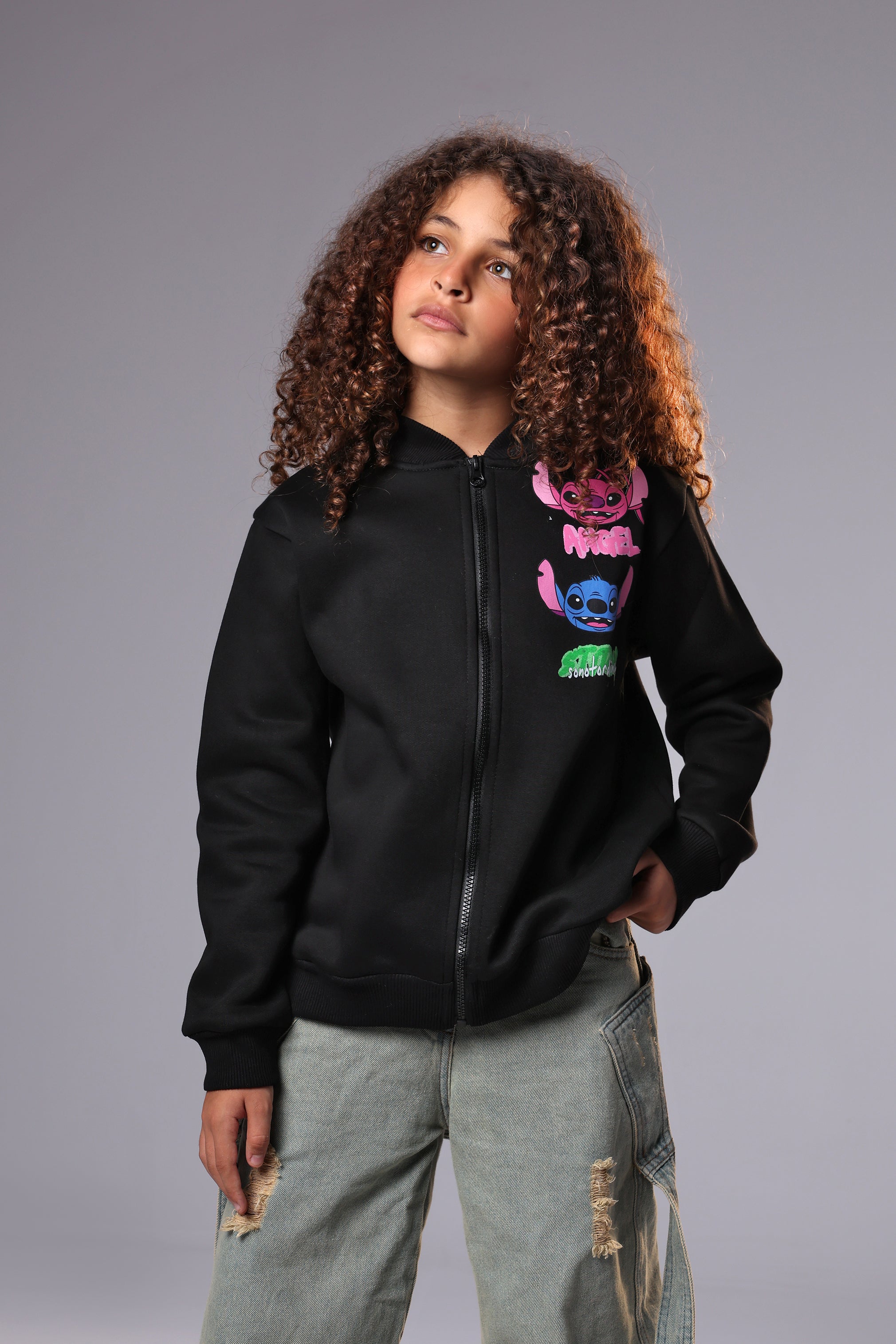 سويت شيرت وردي فاتح - ملابس رياضية ويومية