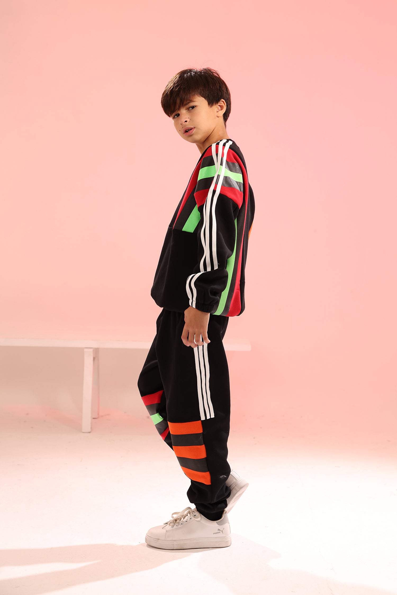 Kids Color Block Sports Set – Bold Design & All-Day Comfort