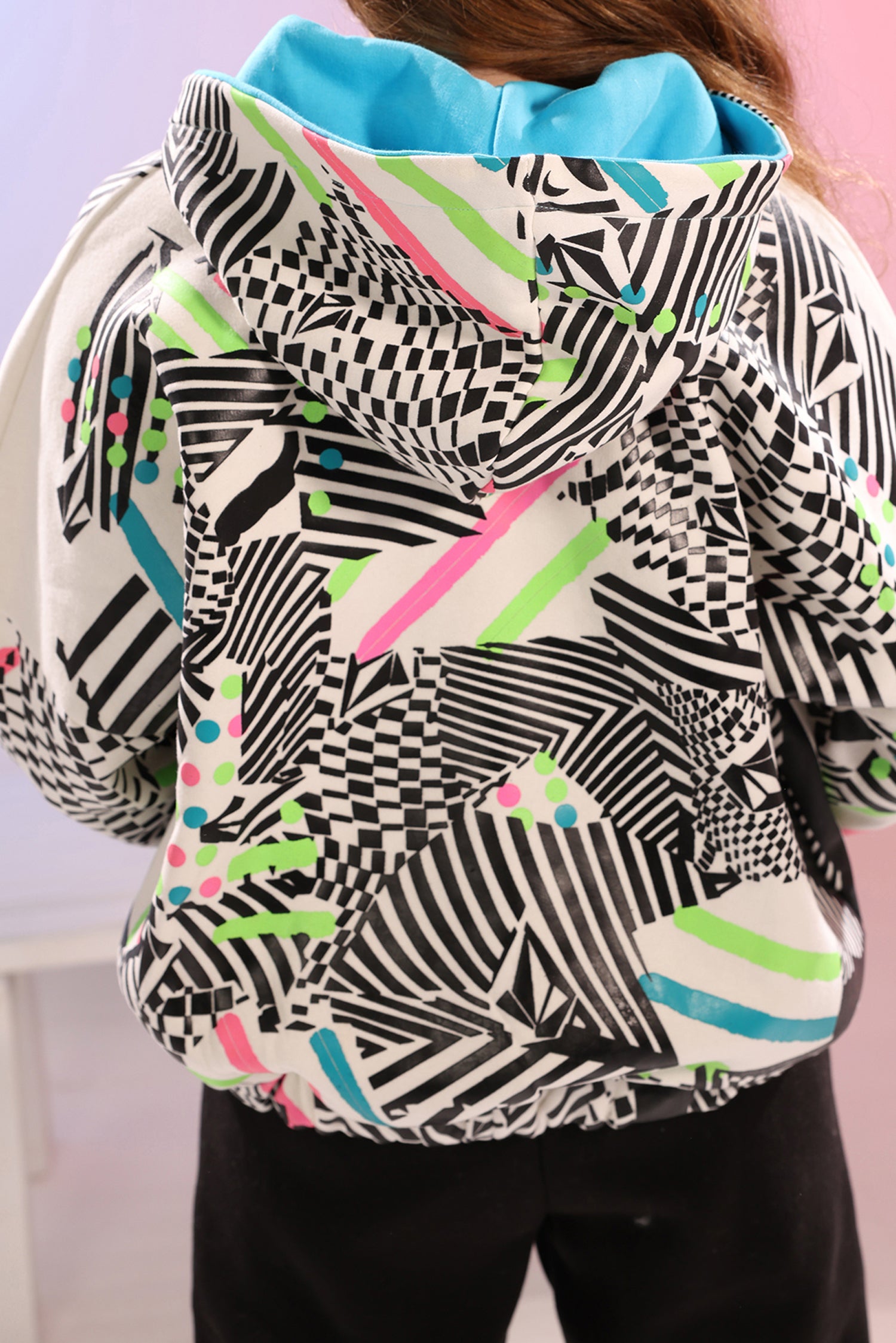 Kids Graphic Sports suit – Bold Pattern & Everyday Comfort k