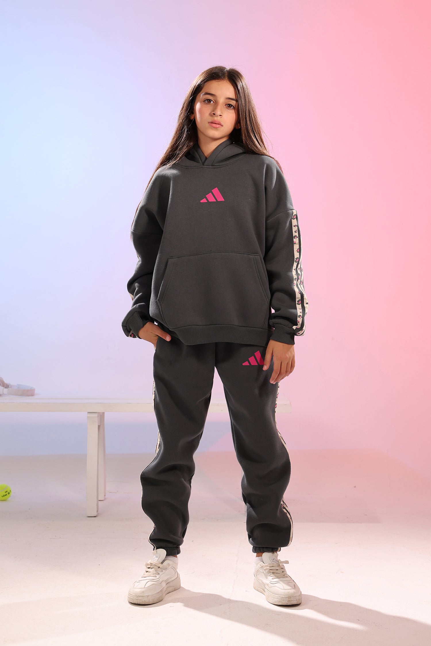 Kids sporty Hoodie & Jogger Set – Grey with Contrast Side Stripes