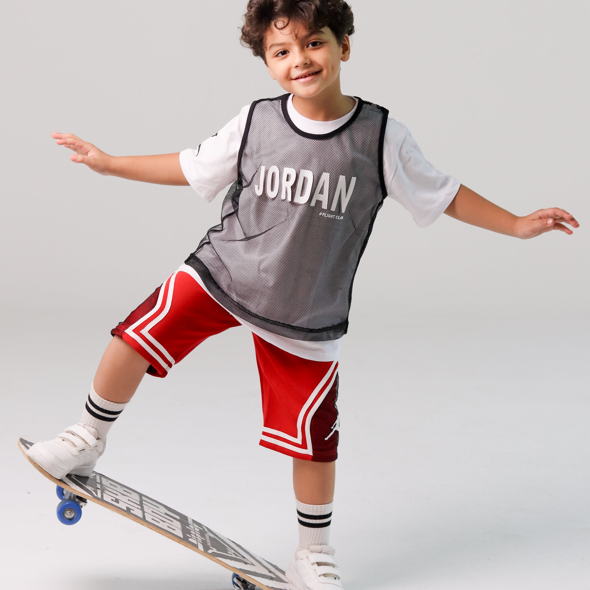 Jordan Basketball Boys' Set – Mesh Tank Over White Tee & Red Shorts
