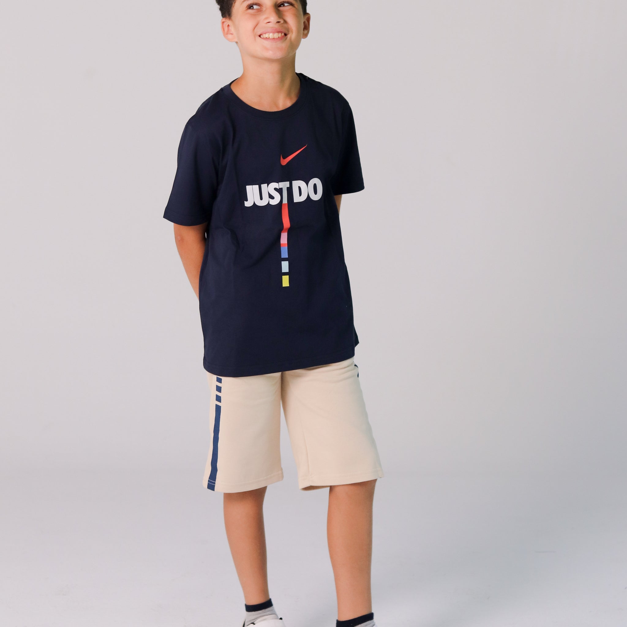Boys' Nike Just Do It Set – Navy T-Shirt with Cream Shorts