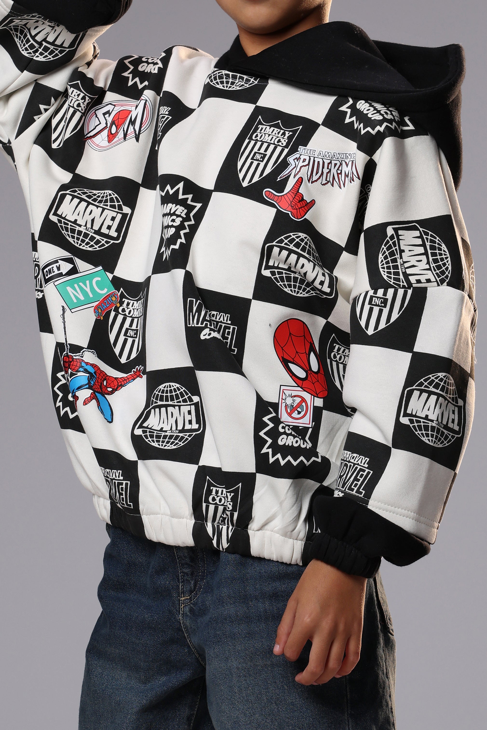 Kids Marvel Checkered Hoodie – Black & White Comics Print
