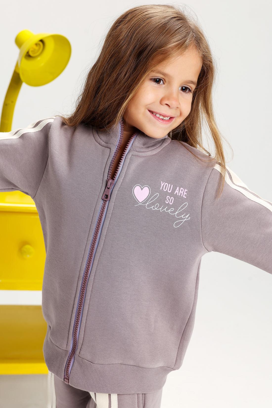 Girls’ Cotton Winter Tracksuit – 2-Piece Zipper Jacket & Pants Set (kashmir)