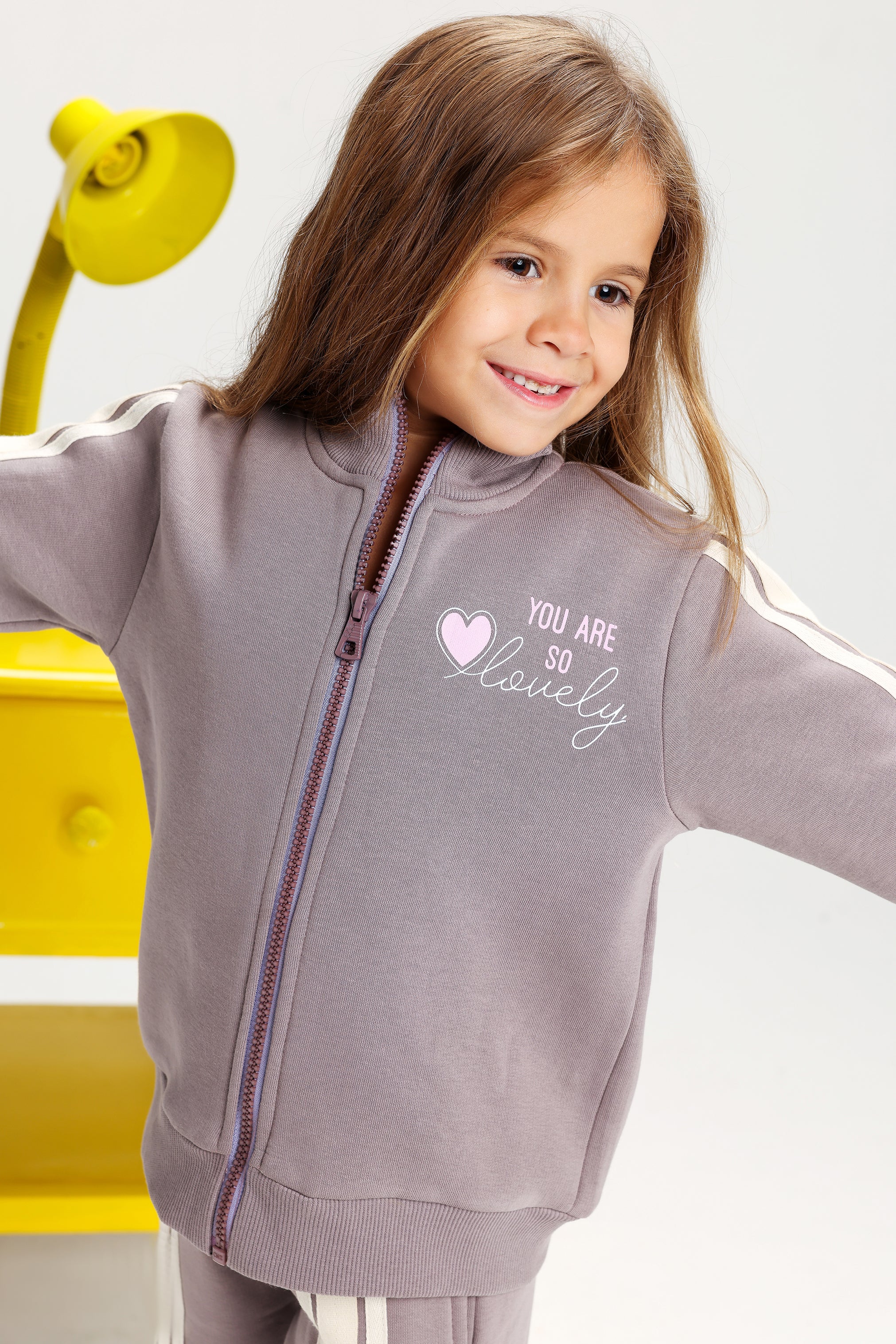 Girls’ Cotton Winter Tracksuit – 2-Piece Zipper Jacket & Pants Set (kashmir)