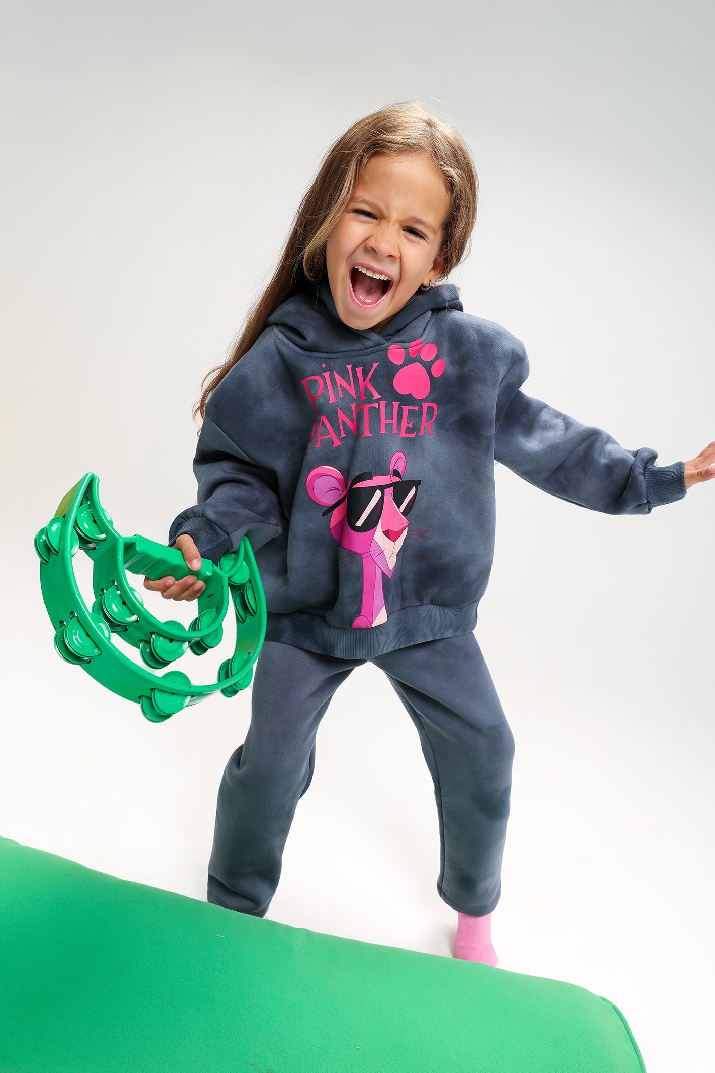 Girls’ Pink Panther Melton Cotton Winter Tracksuit – 2-Piece Hoodie & Pants Set (Dark Grey)