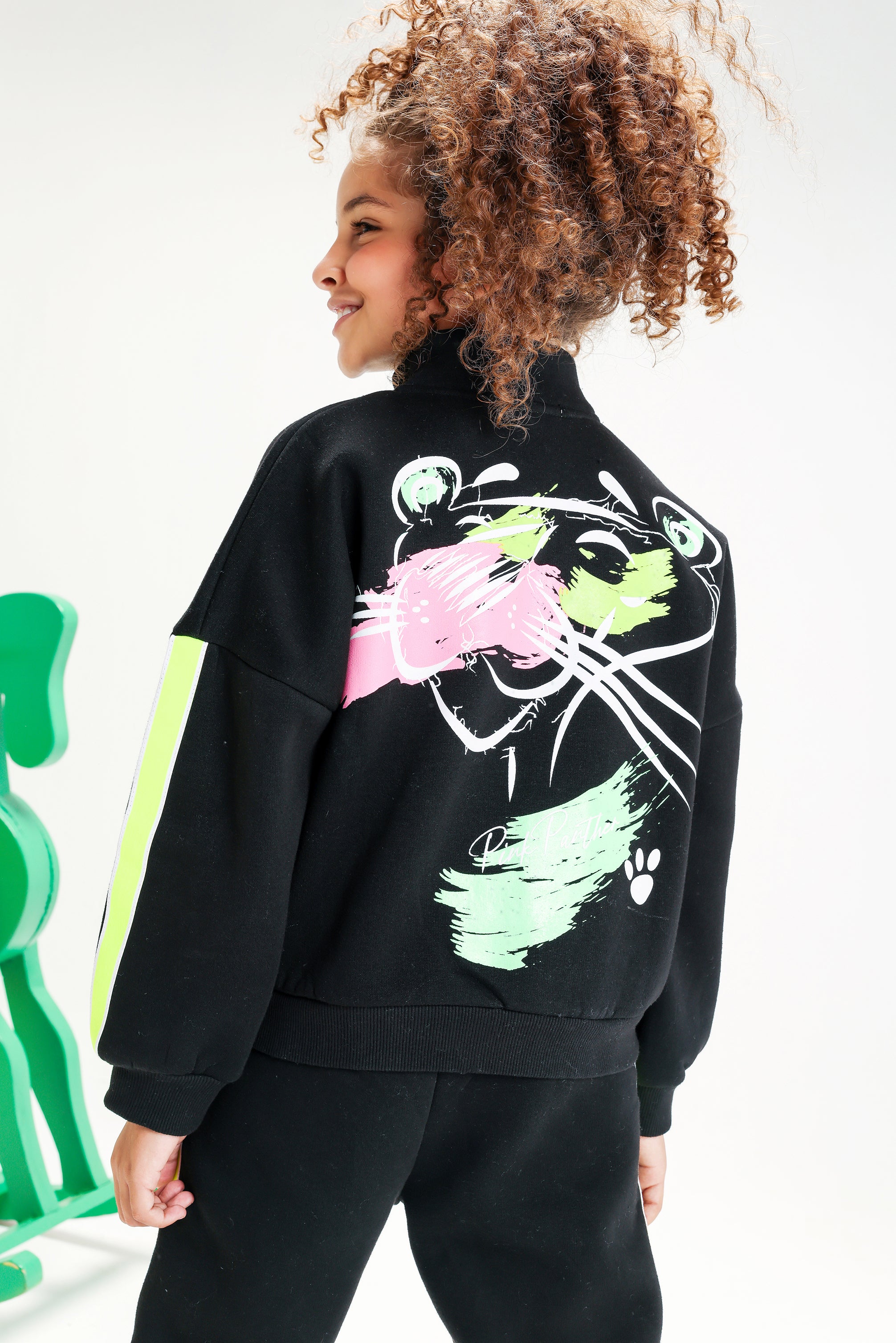 Pink Panther Black Tracksuit – Neon Touch & Cozy Winter Style