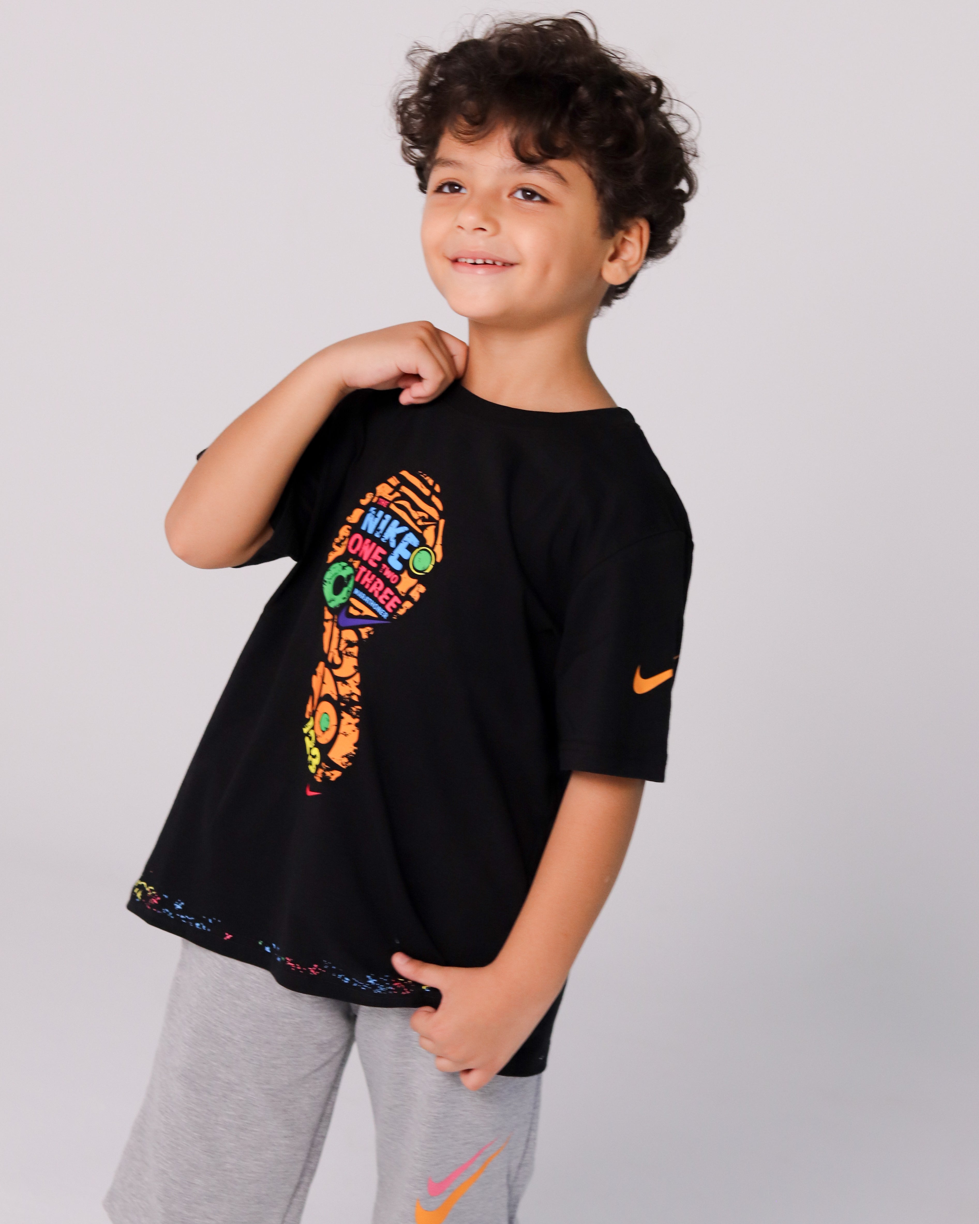Boys' Black Nike T-Shirt with Footprint Print & Light Grey Shorts Set
