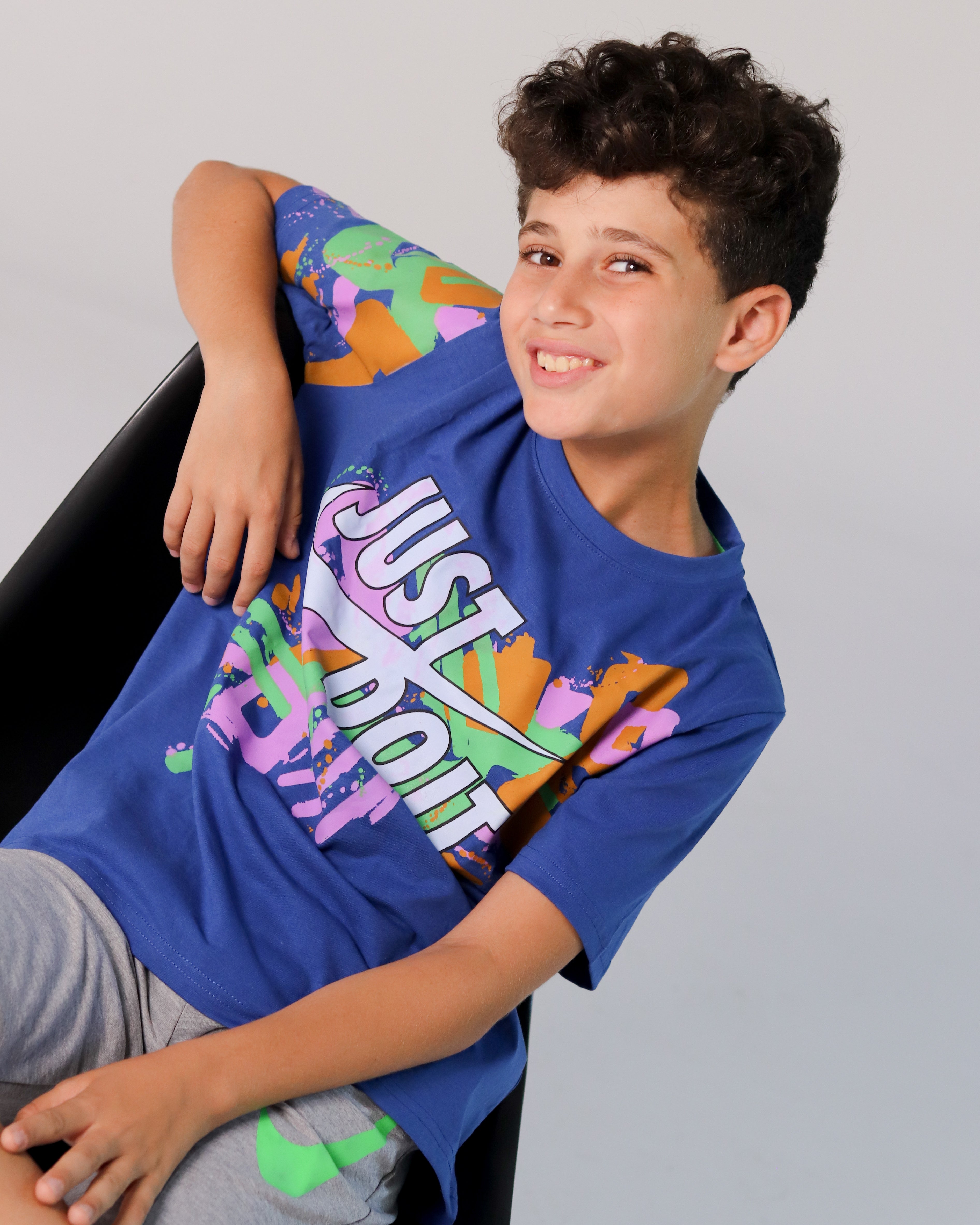 Nike-Inspired Boys’ Graphic Tee Set – "Just Do It" Blue T-Shirt & Grey Shorts