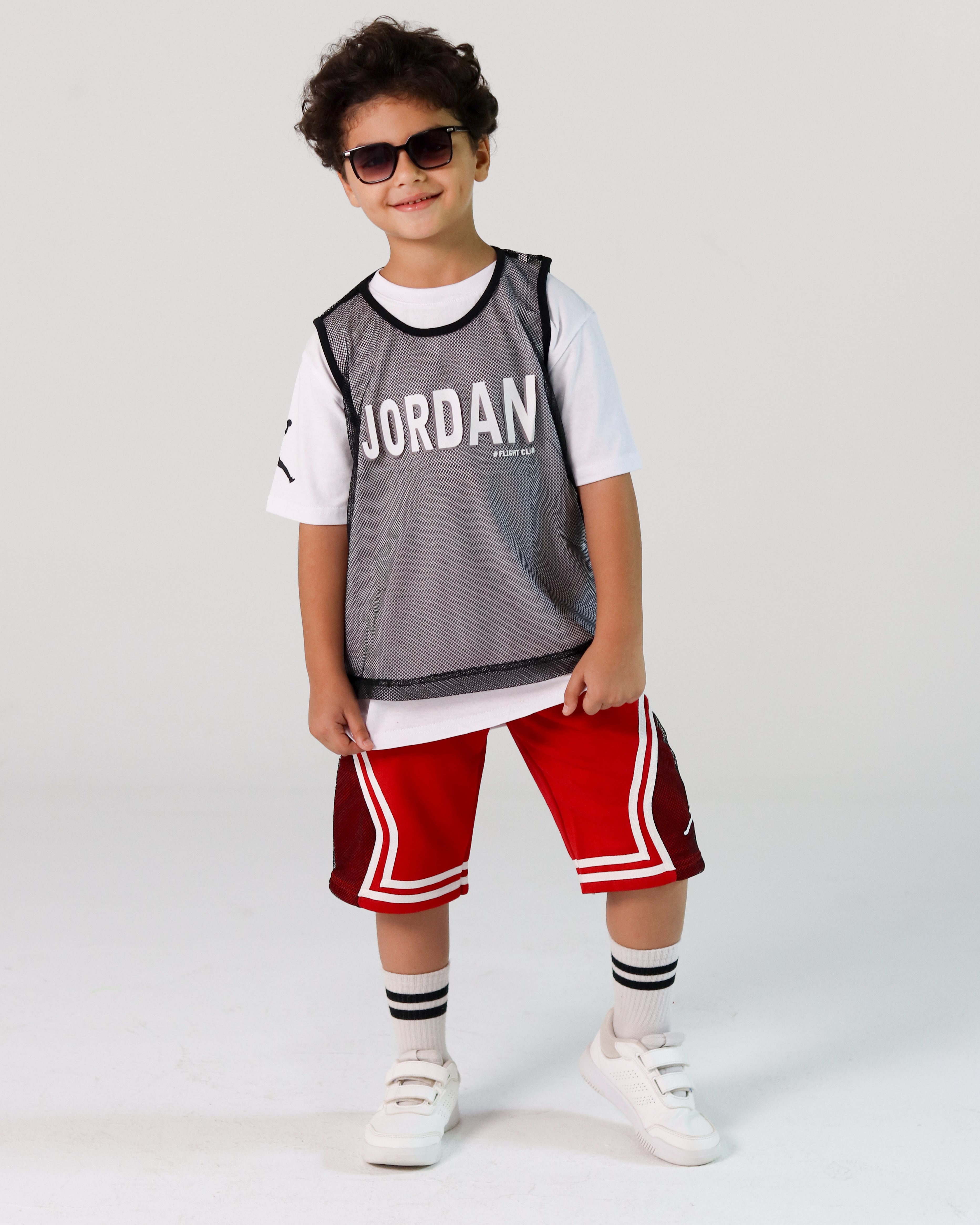 Jordan Basketball Boys' Set – Mesh Tank Over White Tee & Red Shorts