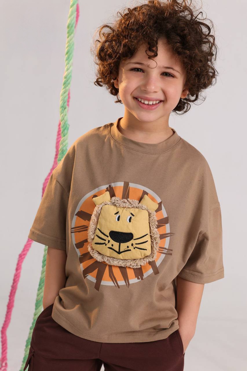 Boys Lion Print Summer Set – Oversized T-Shirt & Cargo Shorts