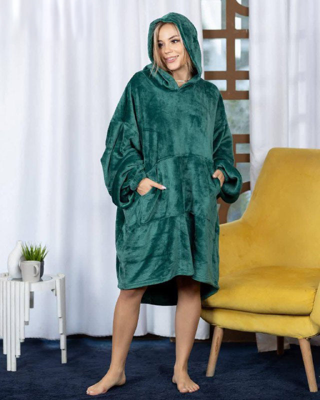 Velvet Oversized Hoodie Dress – Cozy & Chic Winter Look green