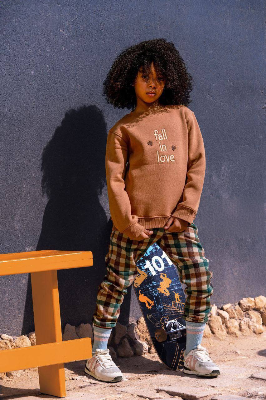 Fall in Love Outfit – Cozy Girls’ Plaid Winter Set