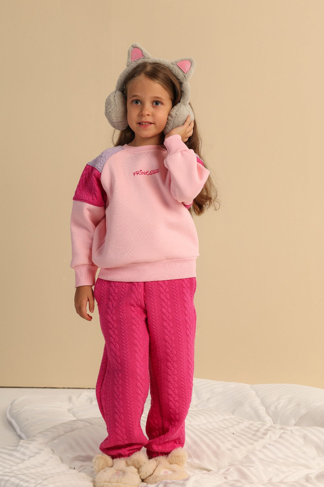 Girls’ Pink Princess Sweatshirt & Textured Wide-Leg Pants Set