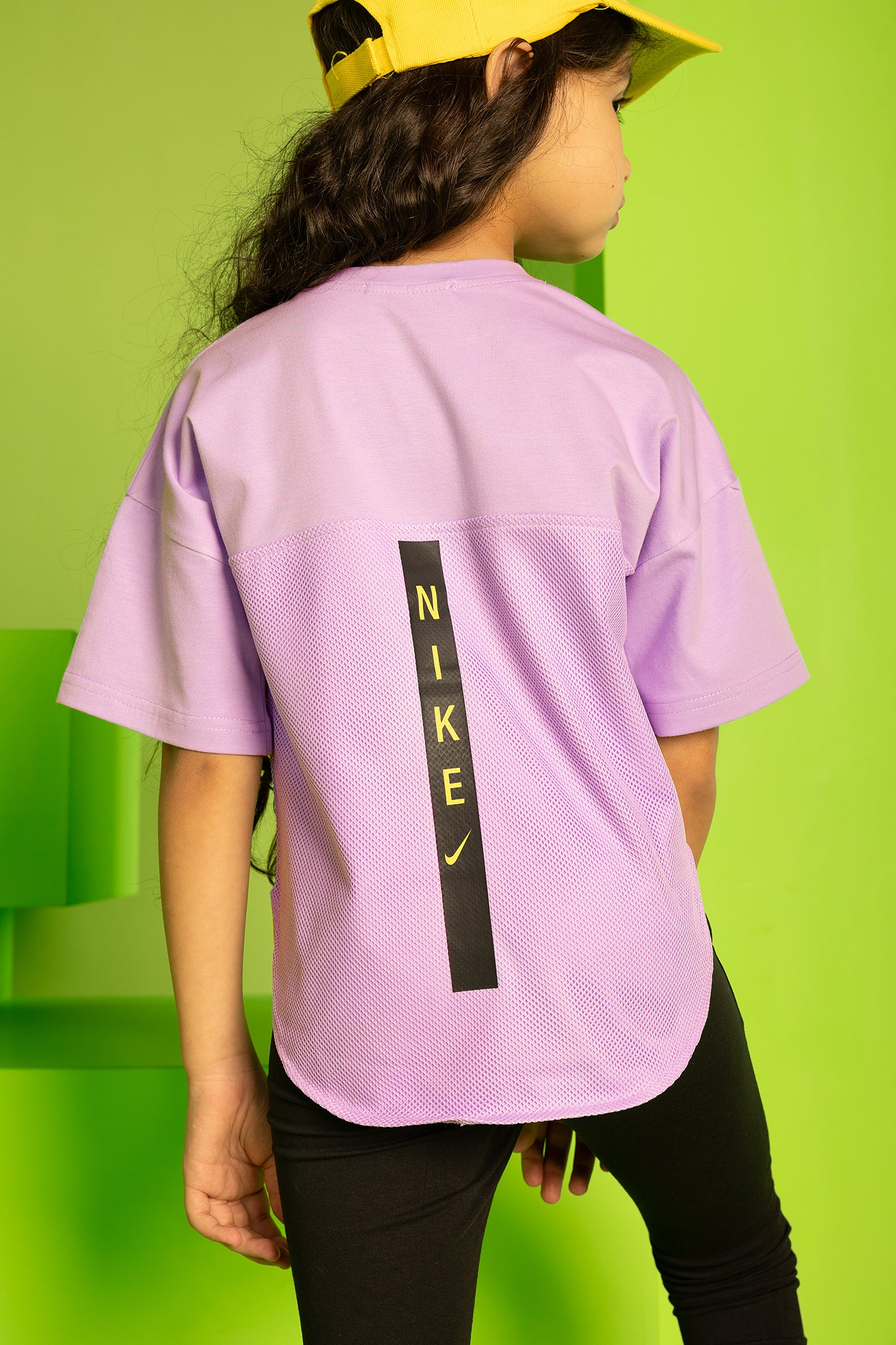 Ready to own the spotlight? This look is pure energy and color!