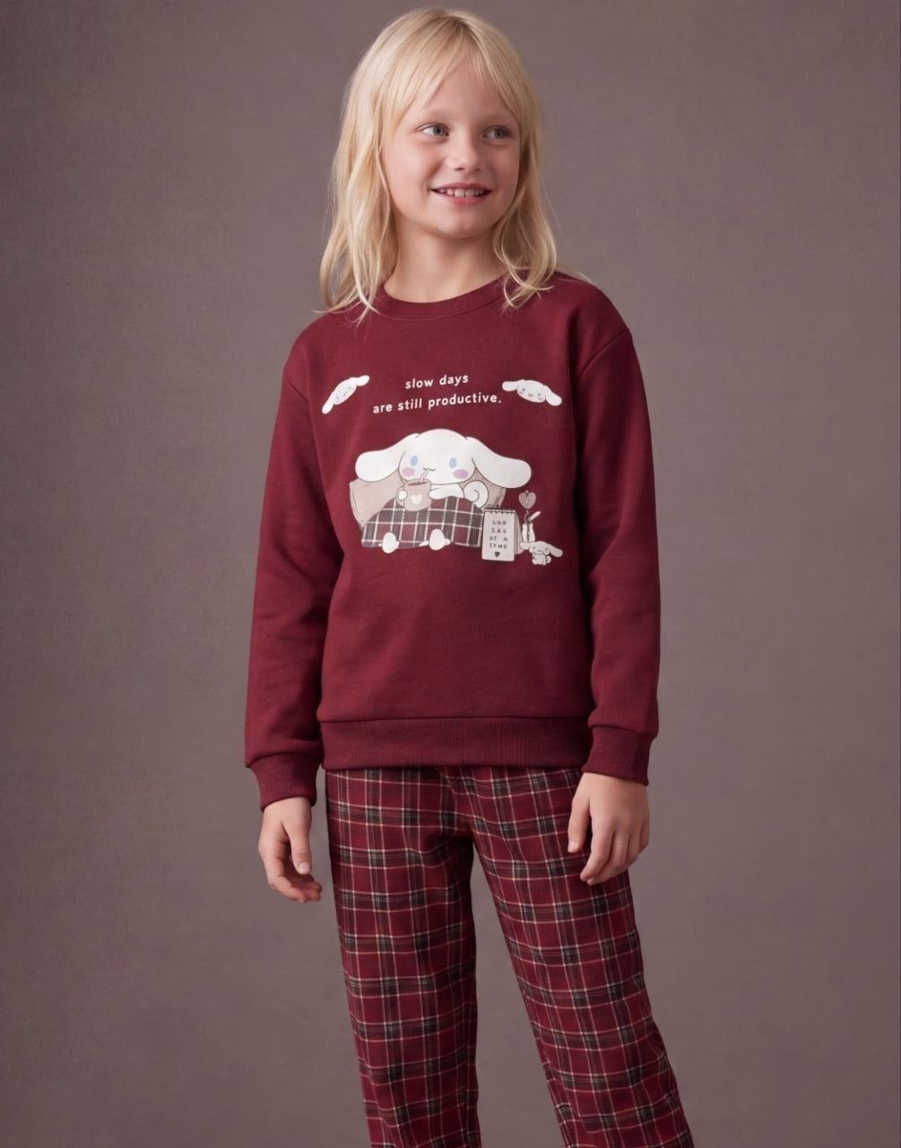 Girls’ Cozy Cinnamoroll Burgundy Sweatshirt & Plaid Pants Set