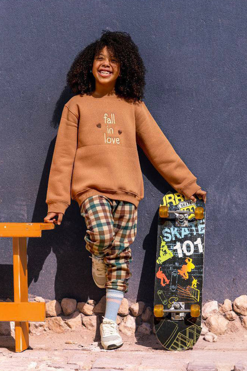 Fall in Love Outfit – Cozy Girls’ Plaid Winter Set