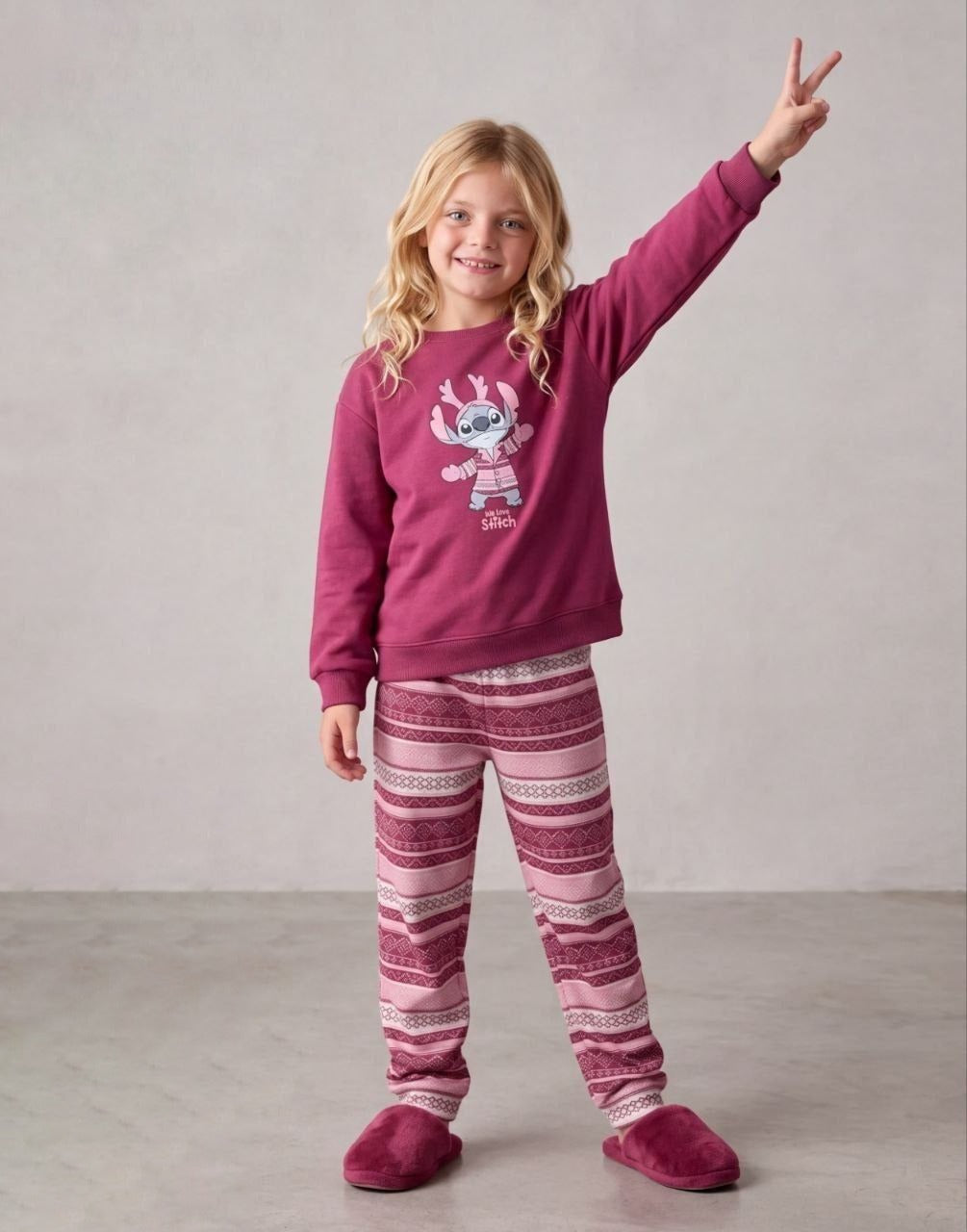 Girls’ Stitch Winter Wonderland Burgundy Sweatshirt & Printed Pants Set