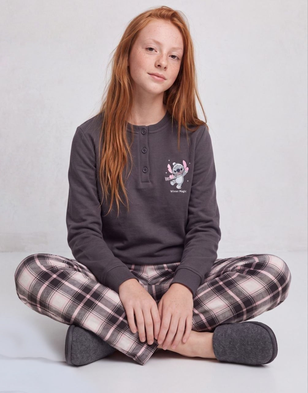 Girls’ Stitch Winter Magic Sweatshirt & Plaid Pants Set