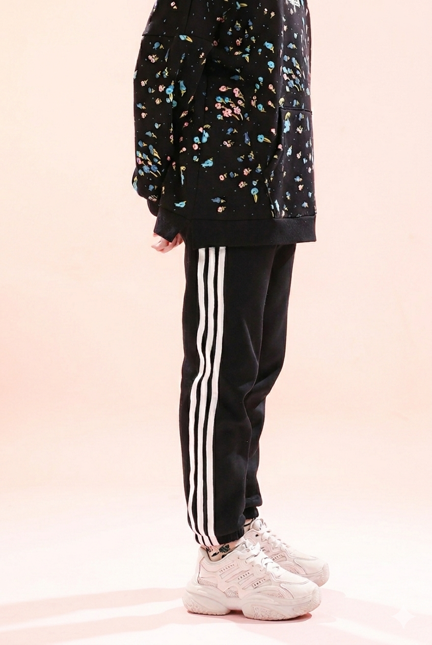 Kids Floral Printed Tracksuit – Cozy & Sporty Two-Piece Set 2k