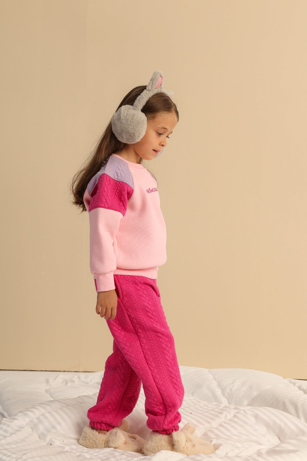 Girls’ Pink Princess Sweatshirt & Textured Wide-Leg Pants Set