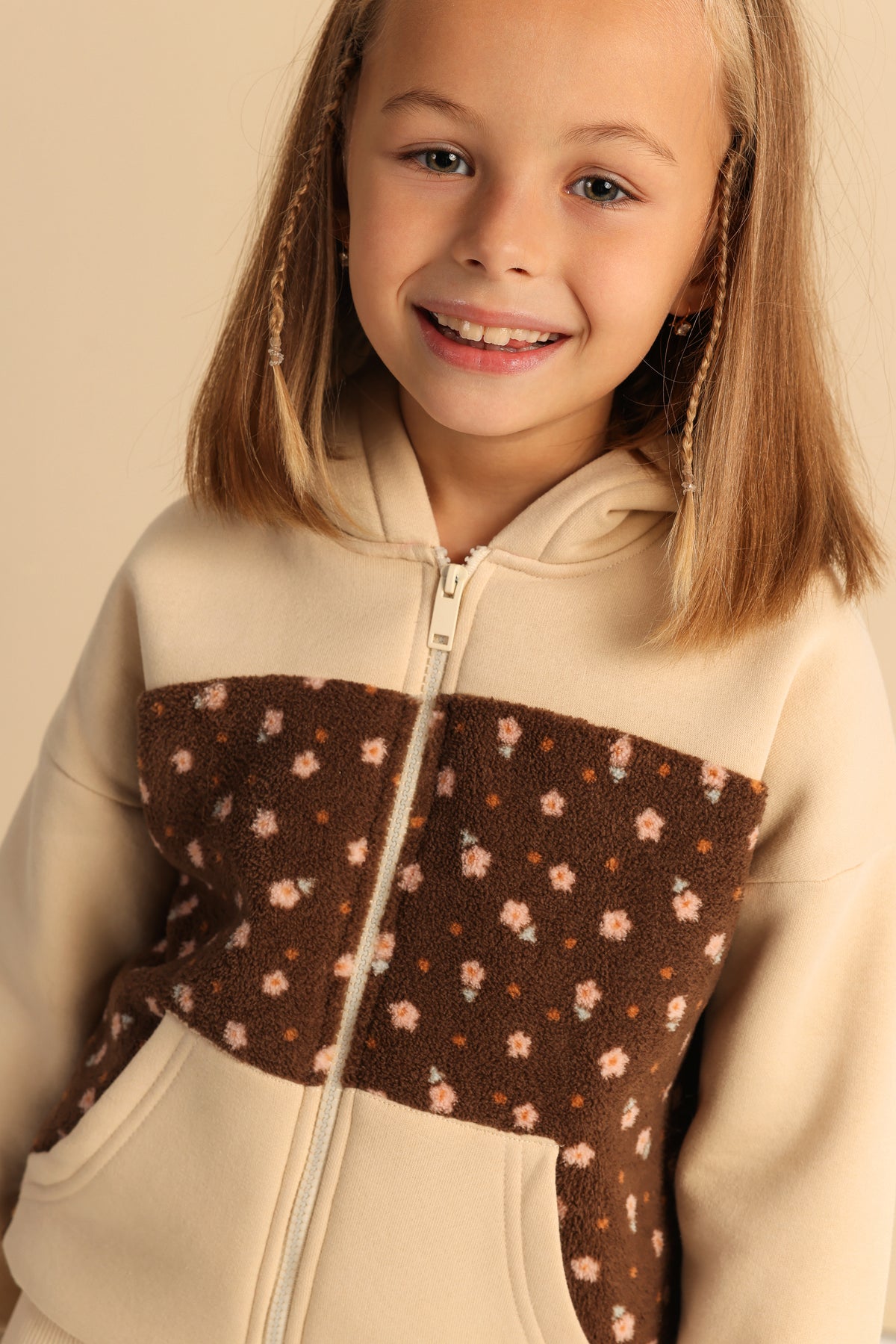 Floral Teddy Girls’ Zip-Up Set – Cream & Brown