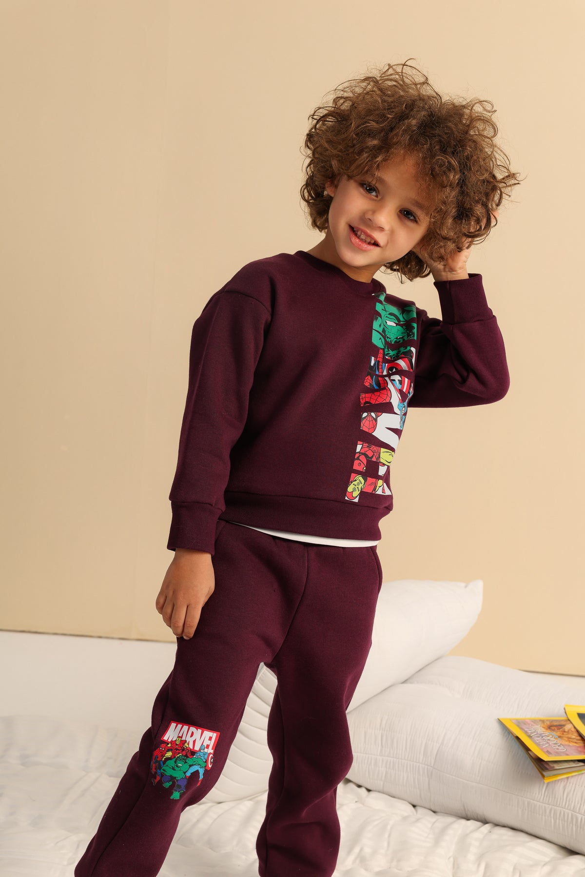 Boys Marvel Graphic Jogger Set – Burgundy