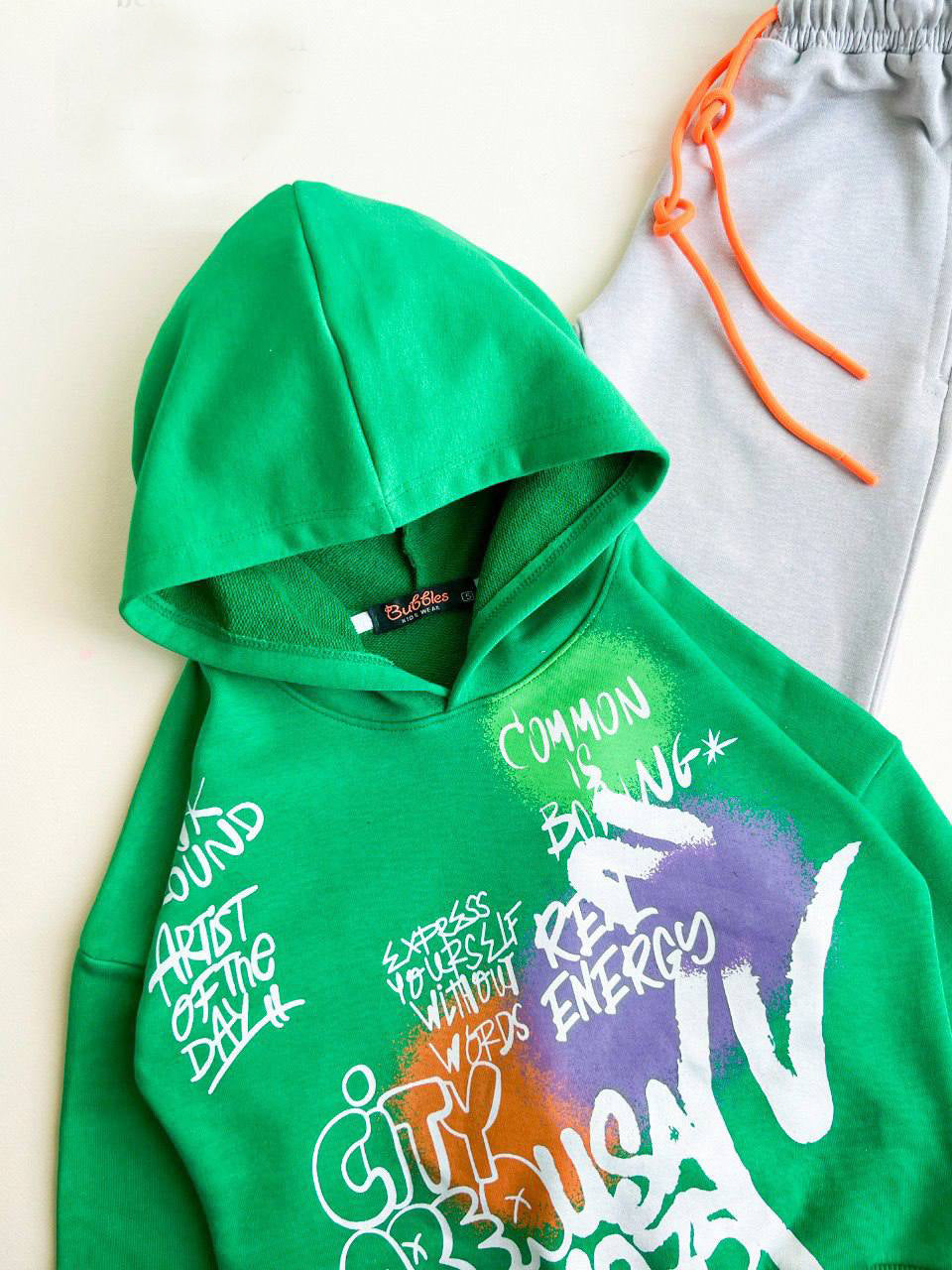 Graffiti Vibes Boys’  Green Hoodie Set – Stylish & Cozy