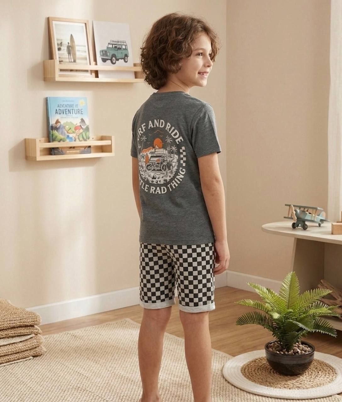Boys grey t-shirt and checkered shorts casual summer set - Kikidoo Kids Egypt